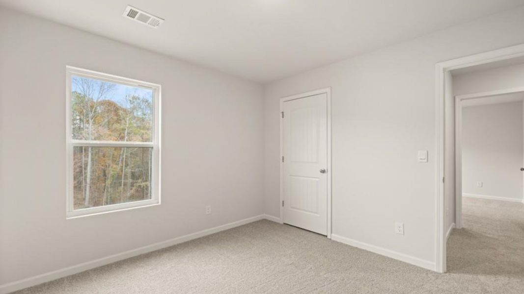 Spacious, unfurnished interior of a new home in Pointe Park, Union City (Image 26).