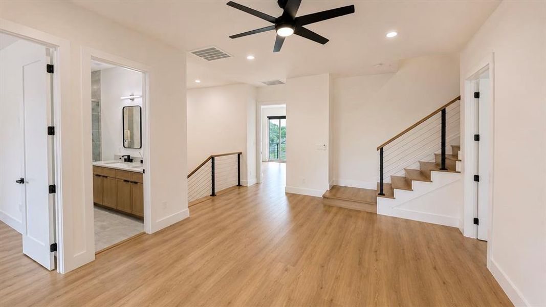 Spacious, unfurnished interior of a new home in , Dallas (Image 22).