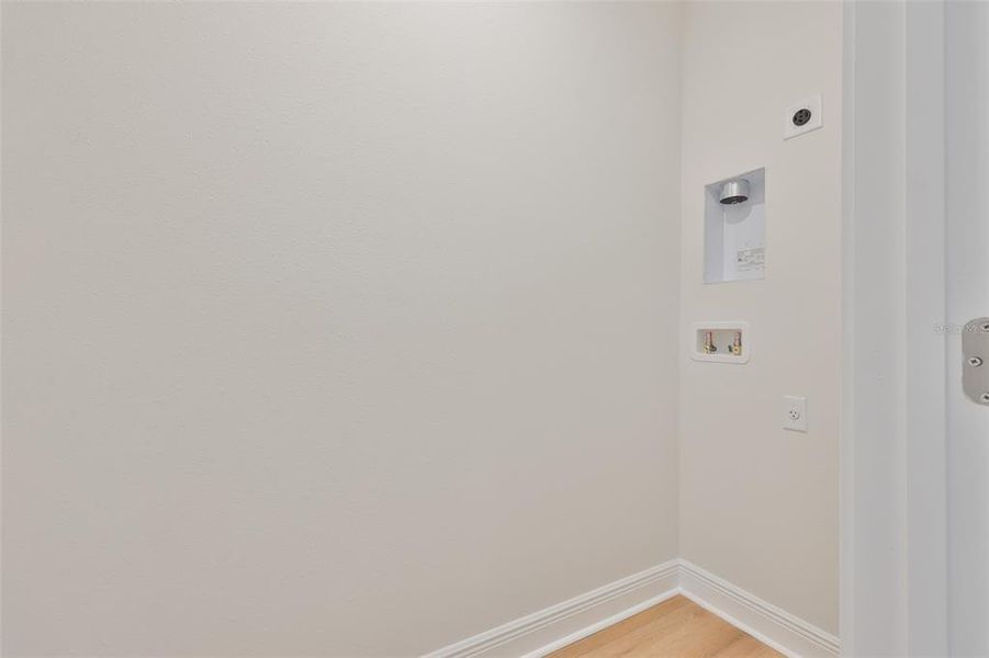 Spacious, unfurnished interior of a new home in , Tampa (Image 31). Spacious, unfurnished interior of a new home in , Tampa (Image 31).
