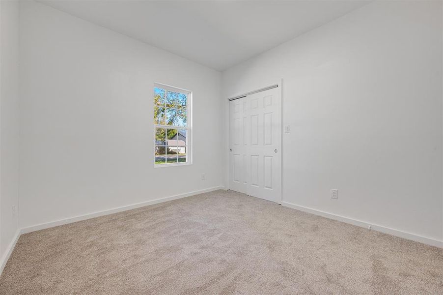 Spacious, unfurnished interior of a new home in , Cooper (Image 21).