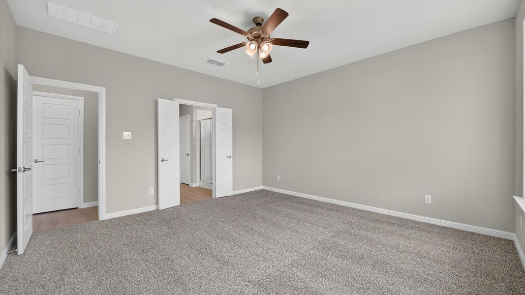 Representative unfurnished interior of a home built from the Crownpoint by D.R. Horton in Morningstar, Aledo (Image 21). Representative unfurnished interior of a home built from the Crownpoint by D.R. Horton in Morningstar, Aledo (Image 21).