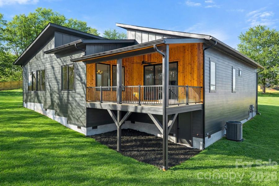 Virtually enhanced grass