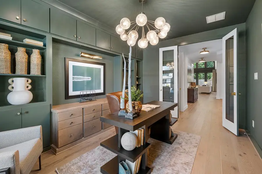 Furnished interior view inside a new home in The Highlands 50', Porter (Image 7).