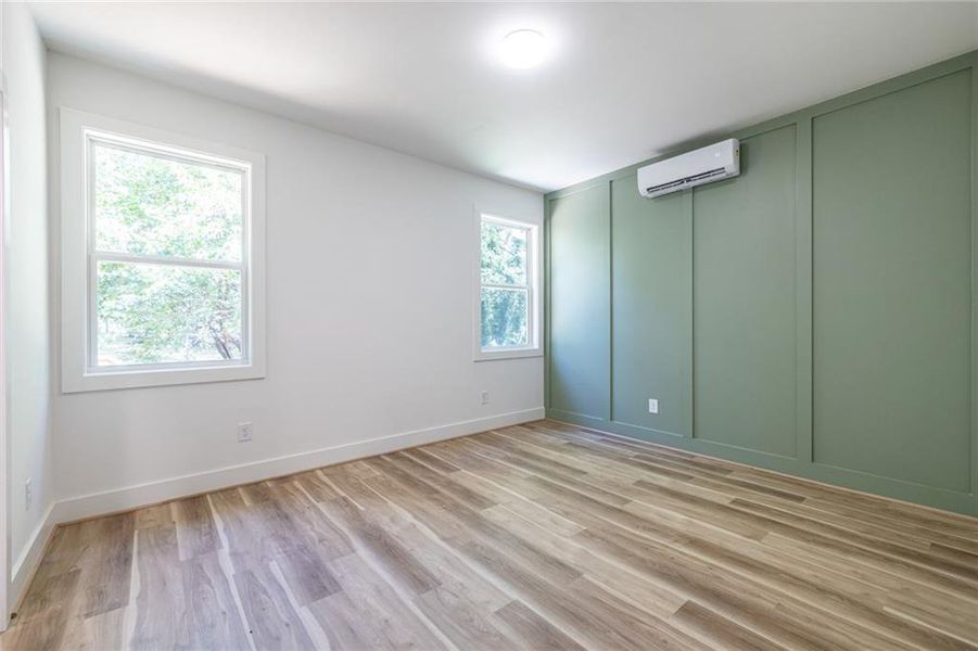 Spacious, unfurnished interior of a new home in , Atlanta (Image 32).