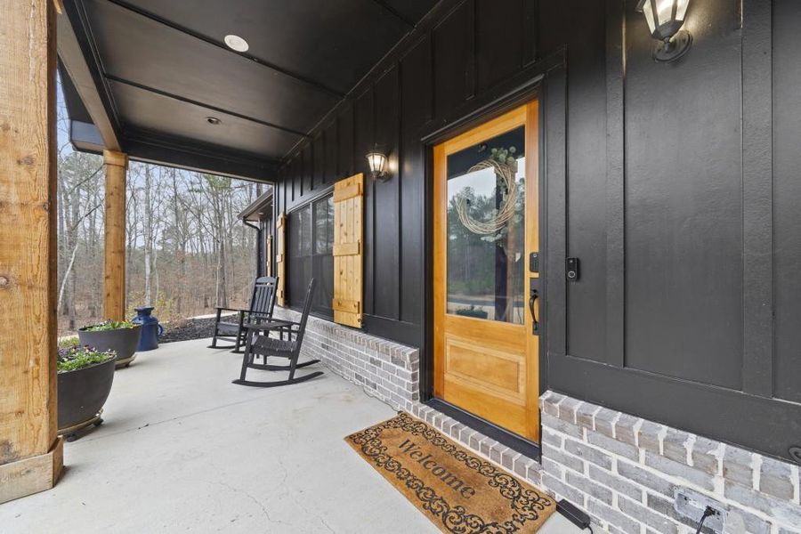 Exterior details and patio area of a home in , Buckhead (Image 22).