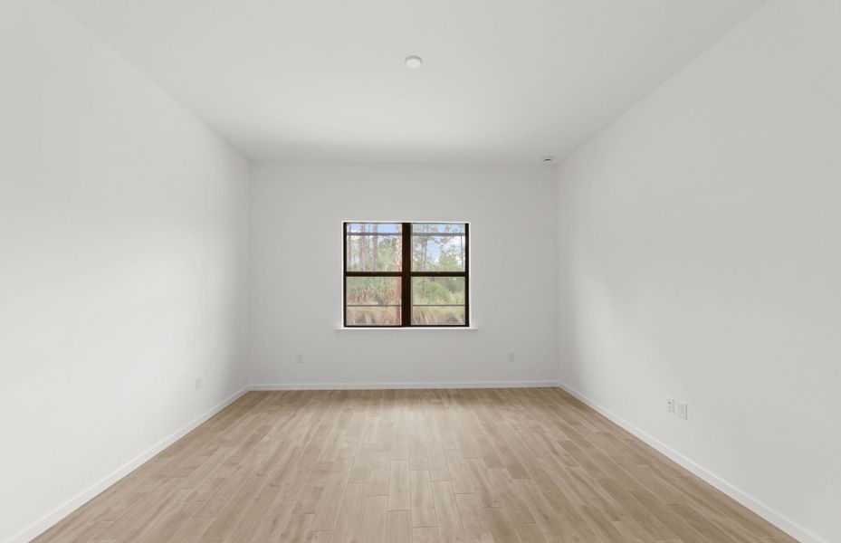Spacious, unfurnished interior of a new home in Terreno, Naples (Image 24).