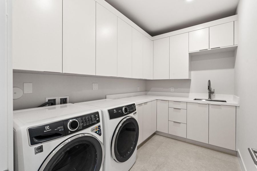 mls_LAUNDRY_DT_RT
