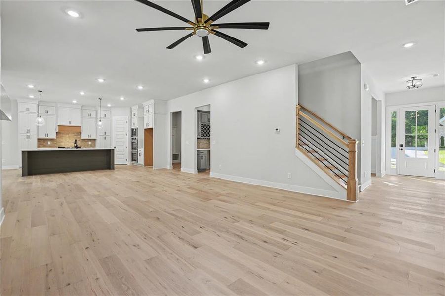 Spacious, unfurnished interior of a new home in , Jefferson (Image 17).