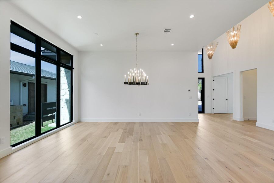 Image 34 of a home in .