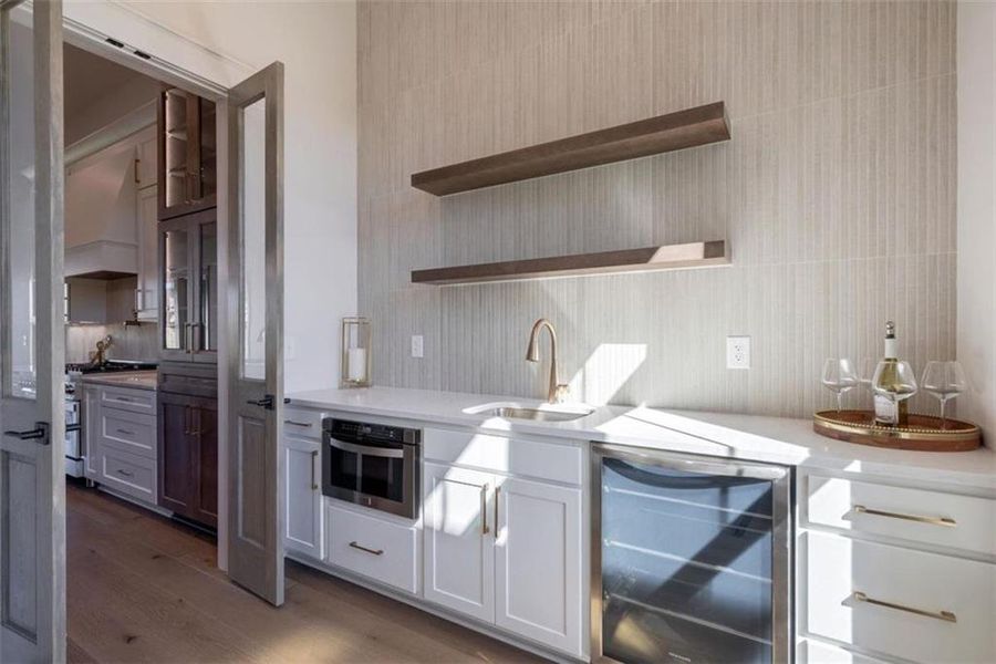 Furnished interior view inside a new home in , Greensboro (Image 11).