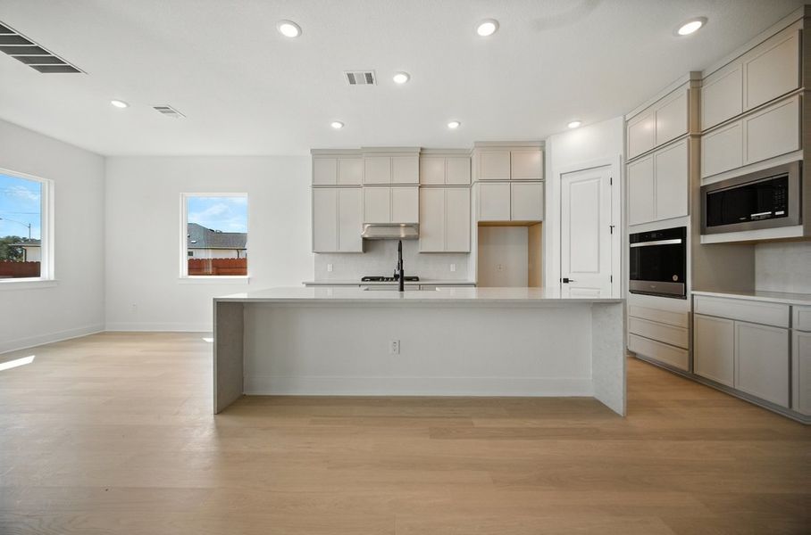 Image 16 of a home in Foxfield.