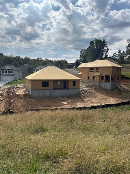 Image 36 of a home in Habersham Meadows.