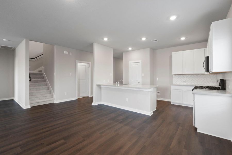 Image 27 of a home in River Ranch Trails.