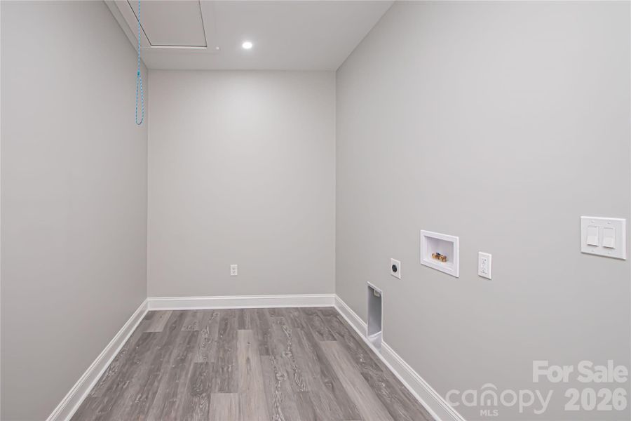 Spacious, unfurnished interior of a new home in , Chester (Image 21).