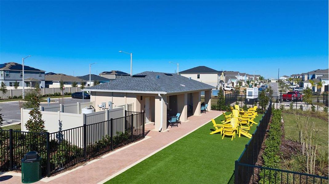 Community amenities in Lawson Dunes, Haines City (Image 27).