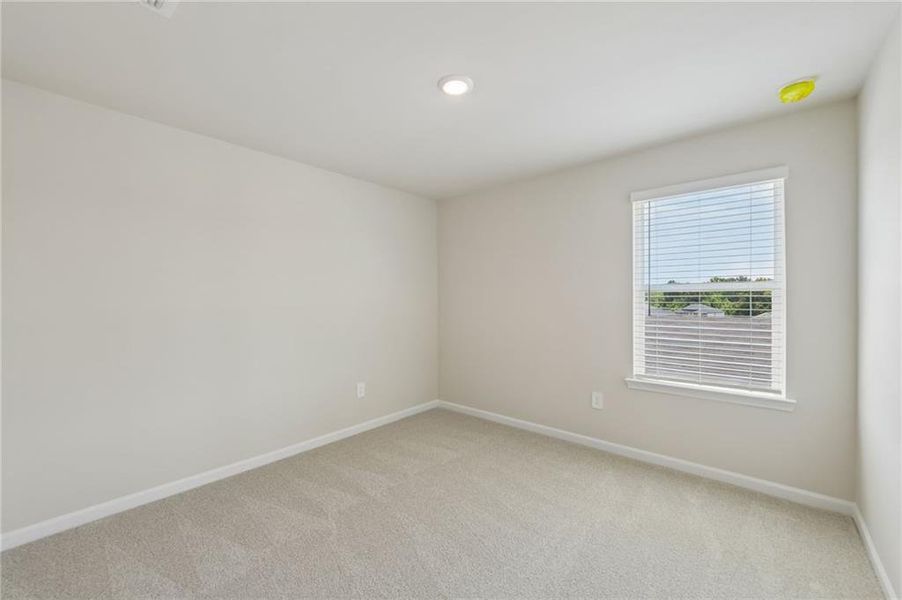 Spacious, unfurnished interior of a new home in Preserve at Mountain Creek, Pendergrass (Image 32).