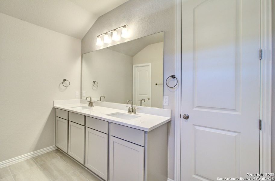 Furnished interior view inside a new home in Casinas at Gruene, New Braunfels (Image 2).