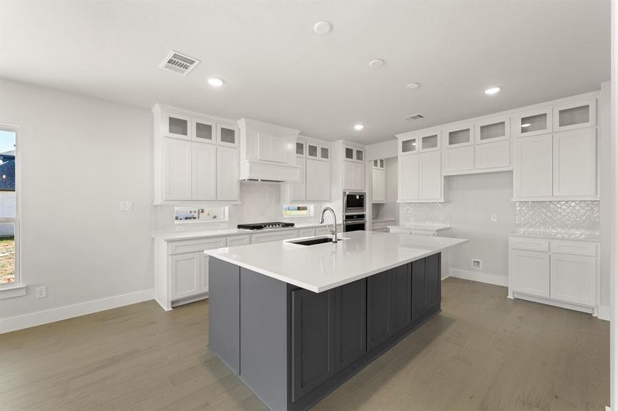 08. 5537 Aiken - Kitchen (2) 08. 5537 Aiken - Kitchen (2)