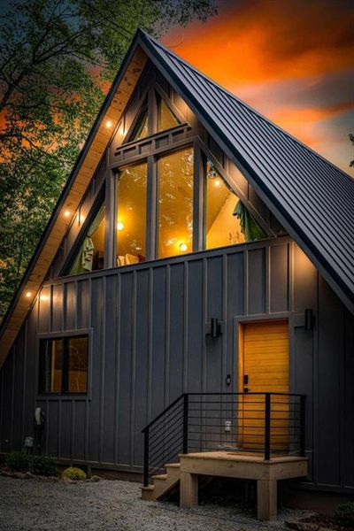 Exterior details and patio area of a home in , Blue Ridge (Image 40).