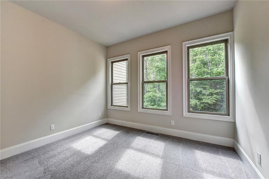 Spacious, unfurnished interior of a new home in Bellmoore Park, Duluth (Image 67).