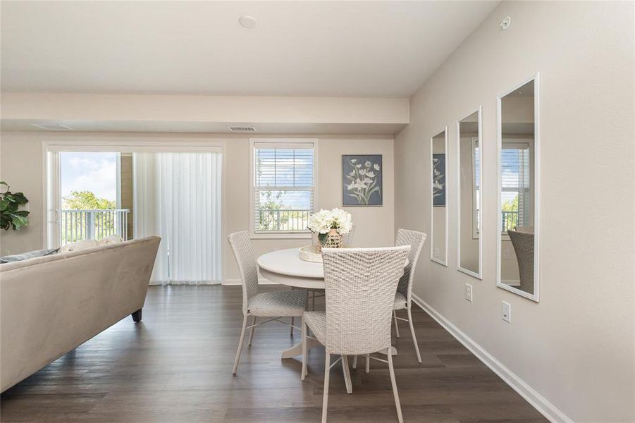 Plenty of room for a large or small dining table Plenty of room for a large or small dining table