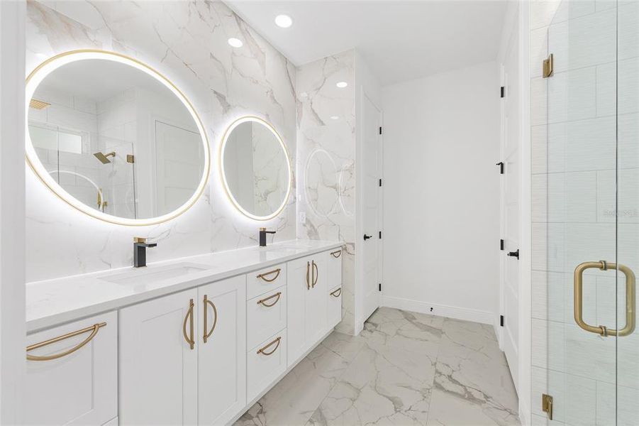 Furnished interior view inside a new home in , Ocala (Image 6).