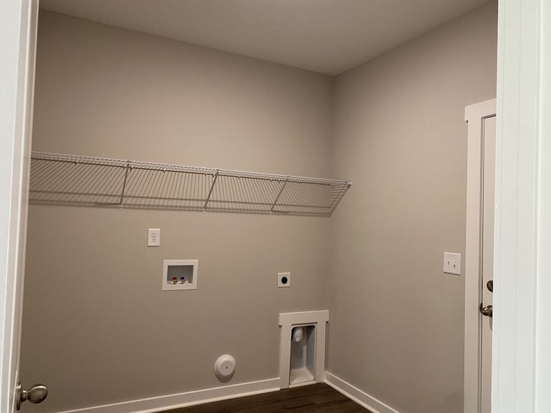 Representative unfurnished interior of a home built from the Hayes by Foundation Home Builders LLC in Northwyck Drive, Pikeville (Image 18).
