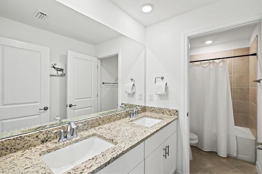 Furnished interior view inside a new home in , Port Charlotte (Image 33).