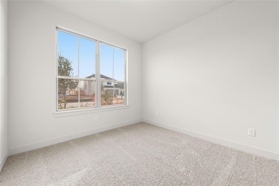 Representative image. Features, selections and colors may vary.