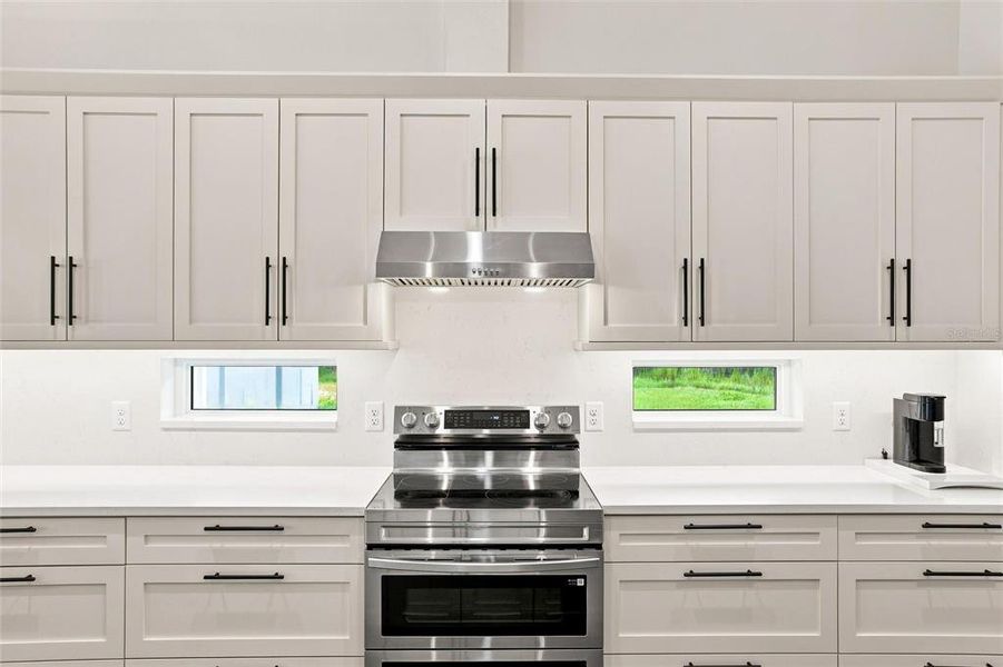 Close-up of interior finishes inside a home in , North Port (Image 17). Close-up of interior finishes inside a home in , North Port (Image 17).