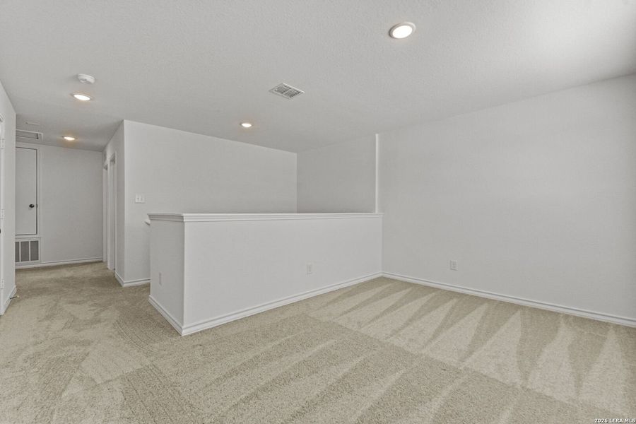 Spacious, unfurnished interior of a new home in Corley Farms, Boerne (Image 38).
