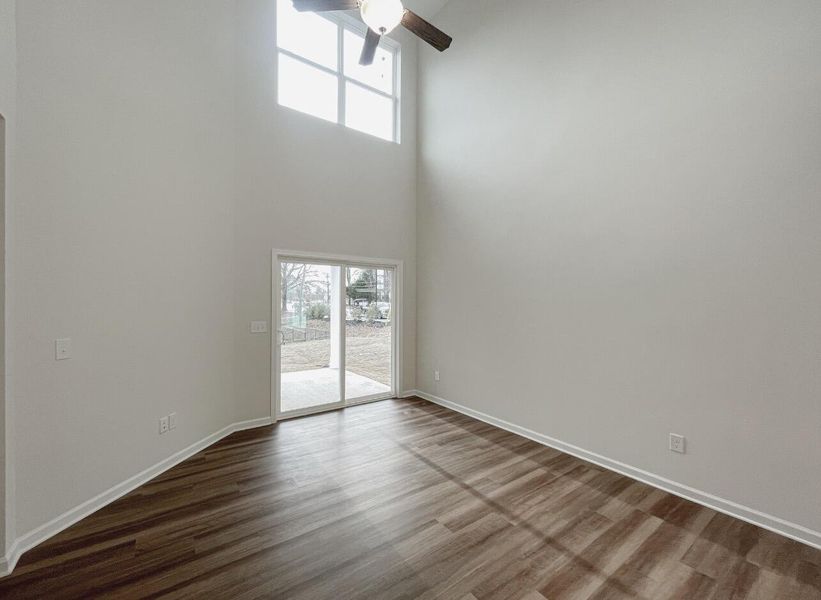 Spacious, unfurnished interior of a new home in East Main Townes, Spartanburg (Image 12).