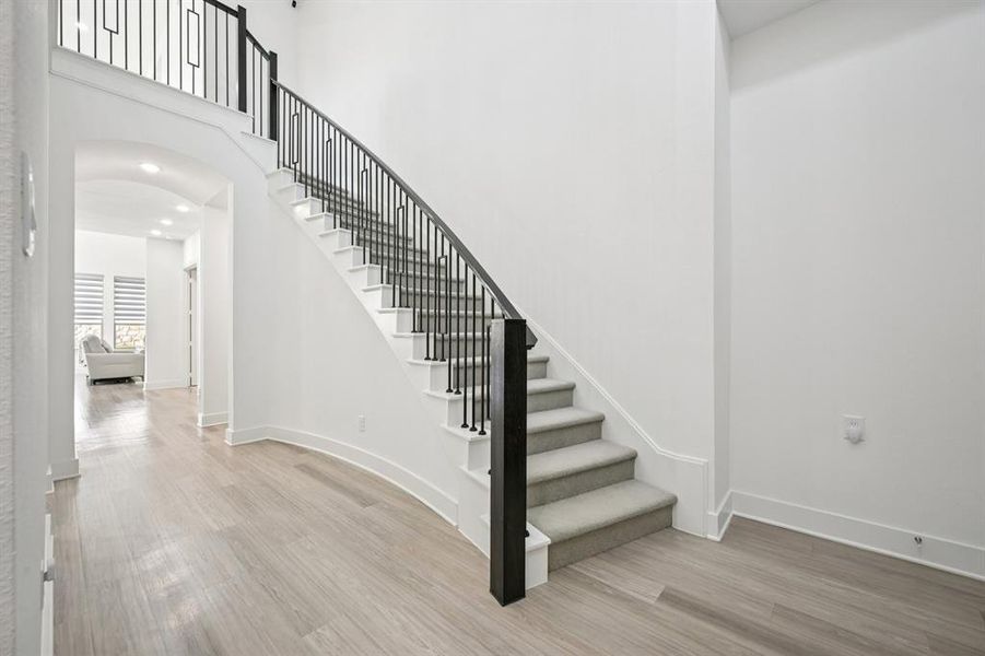 Spacious, unfurnished interior of a new home in , McKinney (Image 23).