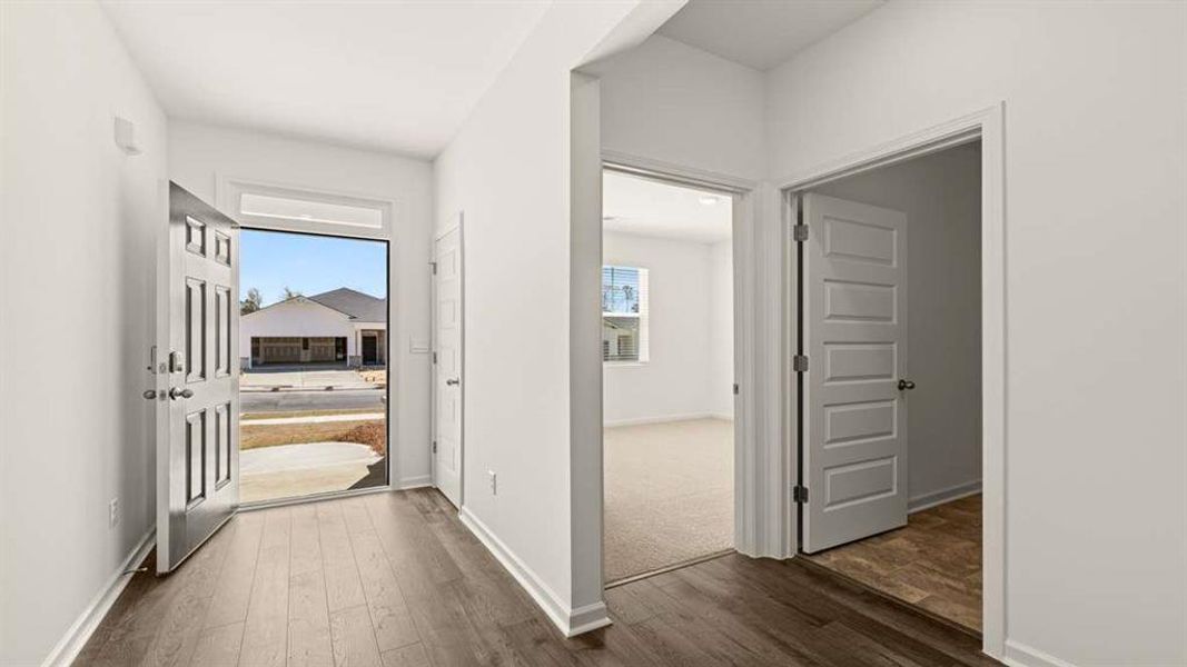 Spacious, unfurnished interior of a new home in Champion's Run, Lithonia (Image 24).
