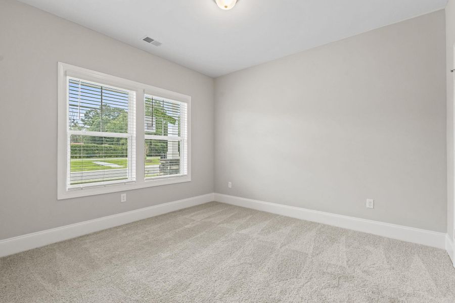 Spacious, unfurnished interior of a new home in White Oak Estates, Conway (Image 28).