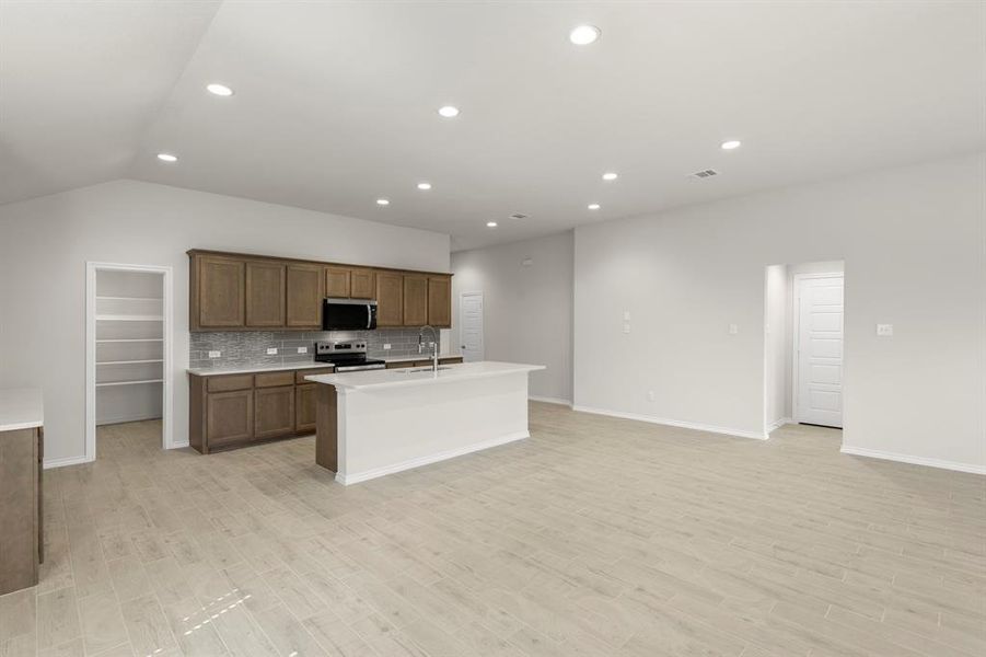 13. 3233 Timineri - Dining (3)