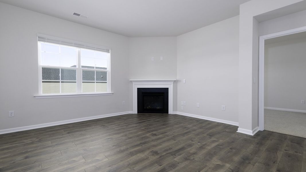 Spacious, unfurnished interior of a new home in Bryson Park, Lexington (Image 17).