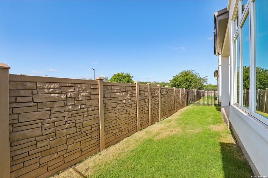 Exterior details and patio area of a home in , San Antonio (Image 3).