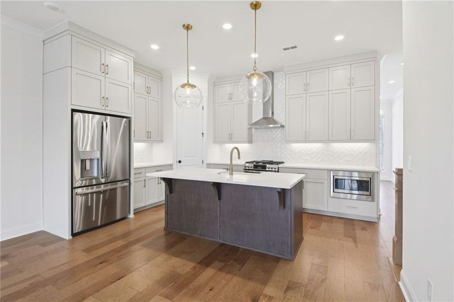Furnished interior view inside a new home in Ward's Crossing Townhomes, Johns Creek (Image 40).