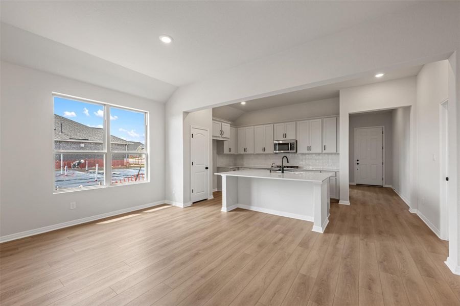 Representative images and renderings are for illustrative purposes. Actual structural options and design finishes of home may vary.