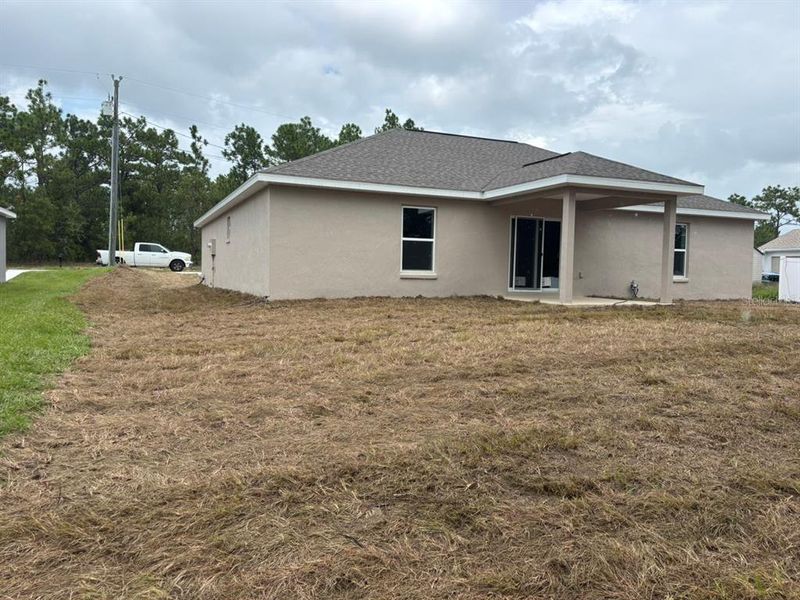 Exterior details and patio area of a home in , Dunnellon (Image 18). Exterior details and patio area of a home in , Dunnellon (Image 18).