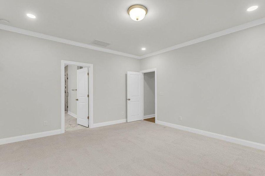 Spacious, unfurnished interior of a new home in Kings River Preserve, Hollywood (Image 16). Spacious, unfurnished interior of a new home in Kings River Preserve, Hollywood (Image 16).