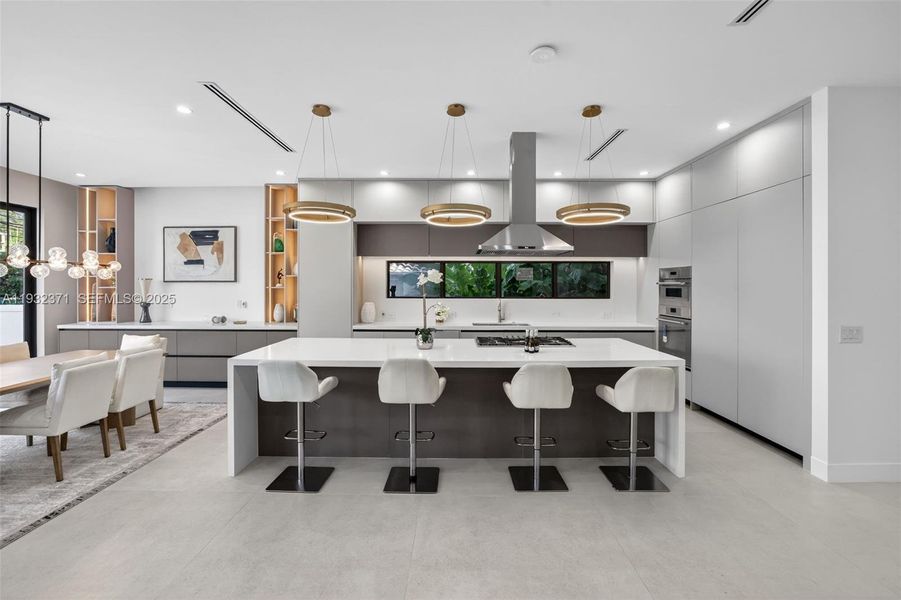 Furnished interior view inside a new home in , Fort Lauderdale (Image 13).