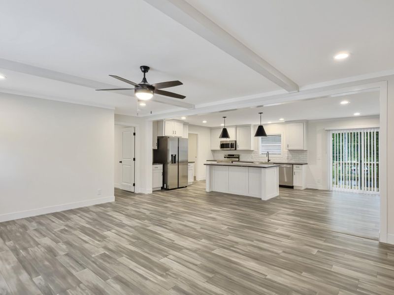 Spacious, unfurnished interior of a new home in , Ravenel (Image 26). Spacious, unfurnished interior of a new home in , Ravenel (Image 26).
