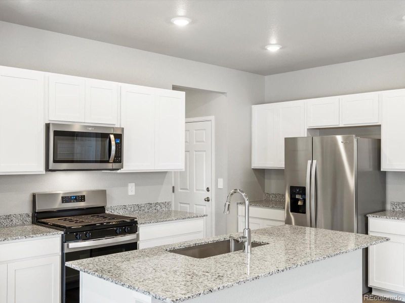 Furnished interior view inside a new home in Lake Bluff, Greeley (Image 11). Furnished interior view inside a new home in Lake Bluff, Greeley (Image 11).