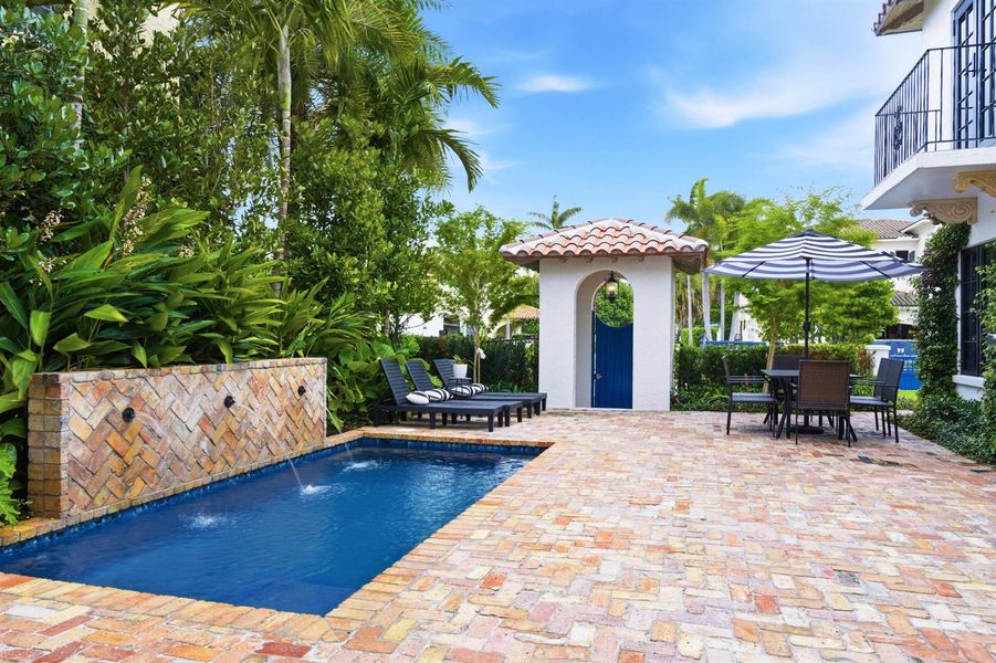 COURTYARD AND POOL COURTYARD AND POOL