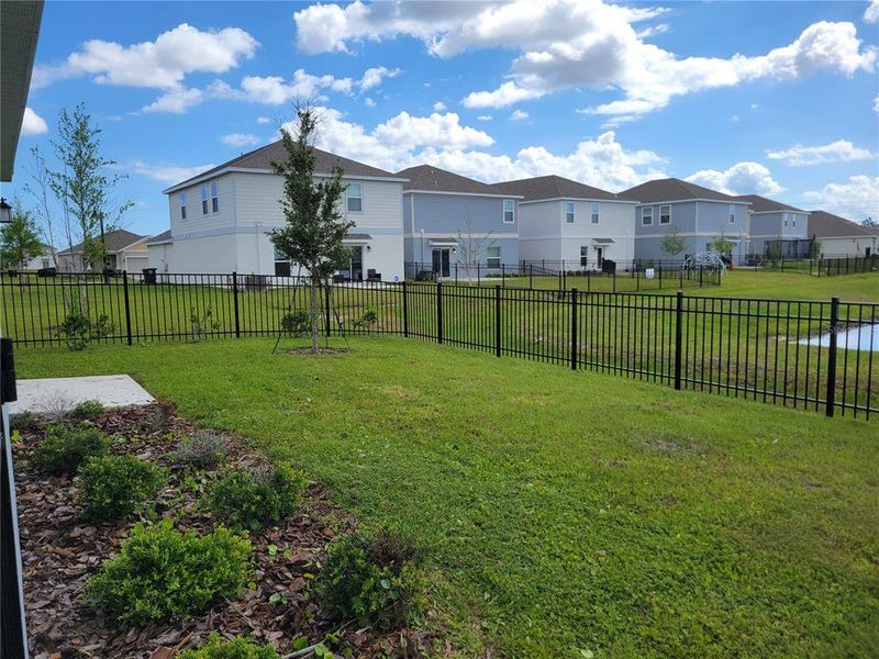 Exterior details and patio area of a home in , Daytona Beach (Image 22).