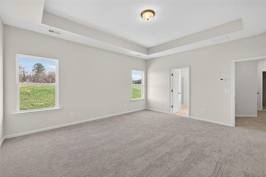 Spacious, unfurnished interior of a new home in Jones Ridge, Dallas (Image 31).