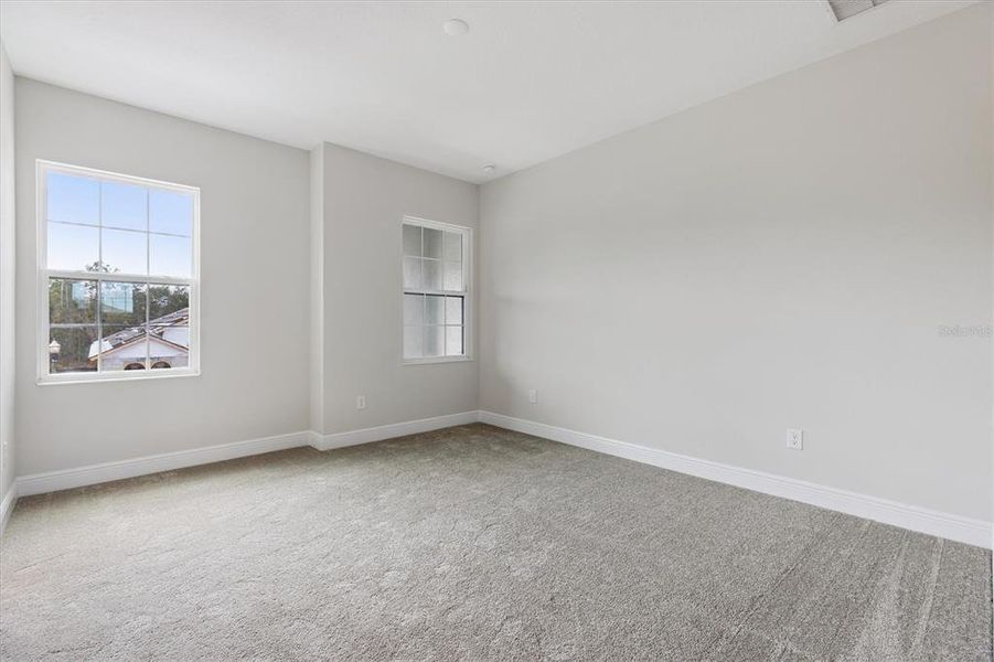 Spacious, unfurnished interior of a new home in Hawkstone, Lithia (Image 24).
