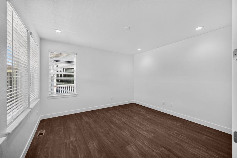 Spacious, unfurnished interior of a new home in Macanta, Castle Rock (Image 22). Spacious, unfurnished interior of a new home in Macanta, Castle Rock (Image 22).